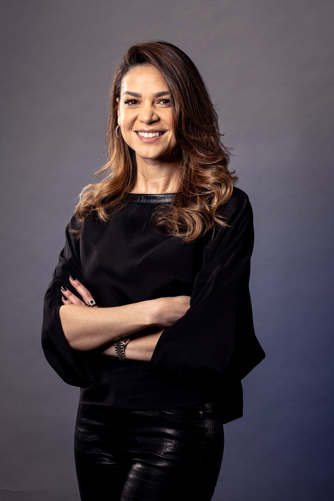 Dr Dorra Dey Daly - Chirurgien-Dentiste à Versailles